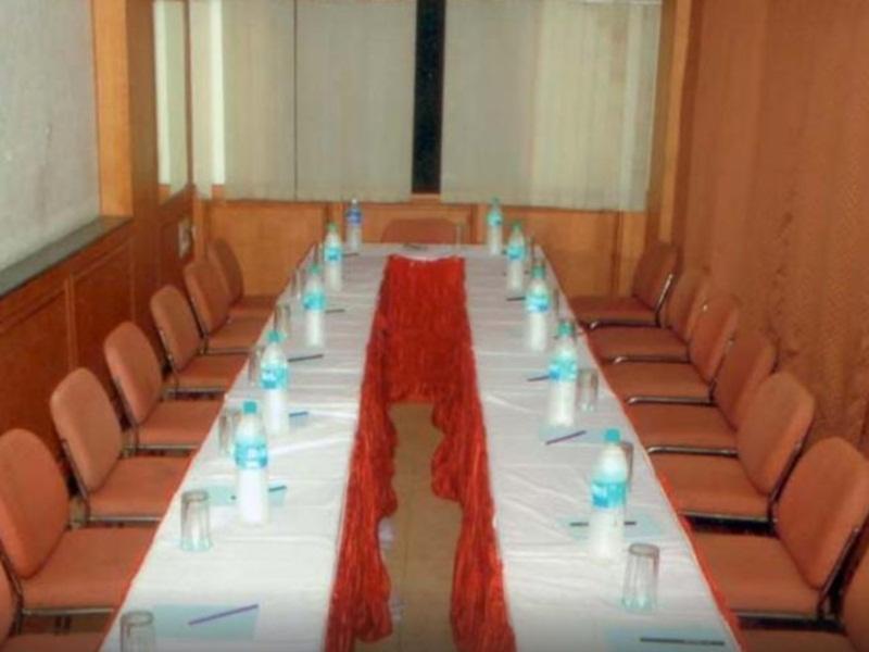 Parth Residency Hotel Ahmedabad Eksteriør billede