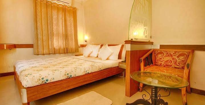 Parth Residency Hotel Ahmedabad Eksteriør billede